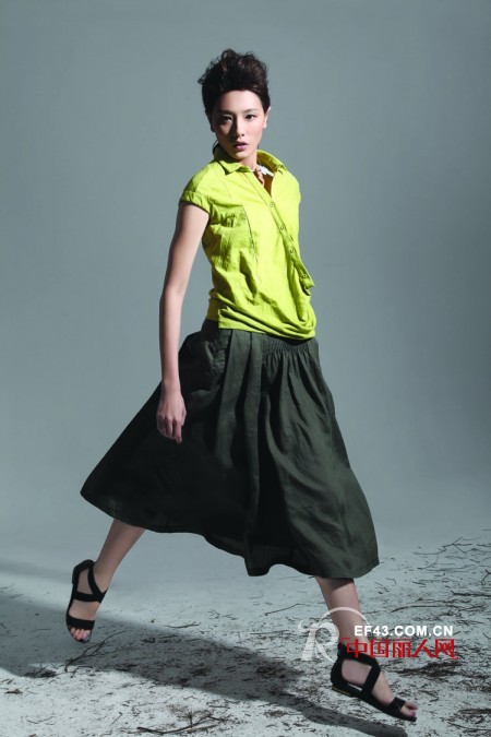 底色时尚女装 找回最真的自己