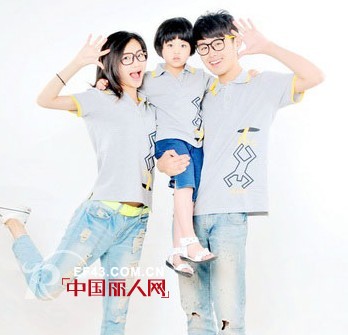 伊见钟情亲子装品牌招商加盟火爆进行中