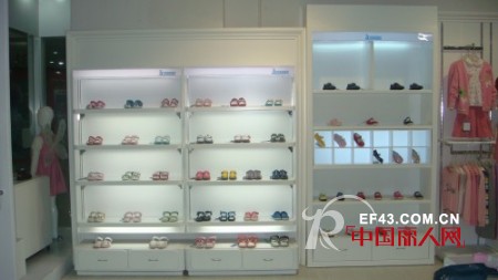 让你走进安徒生童话故事里