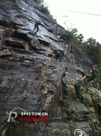 KHAKI卡琪屋“金牌店长”再来袭 提升价值超越自我