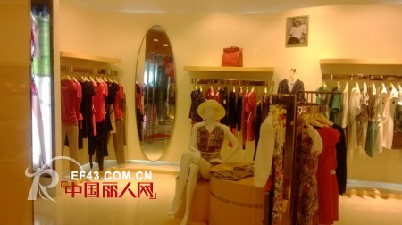 迪图13年春夏新款畅销 恭贺新店开业