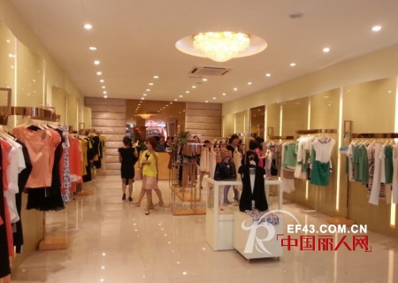 迪图13年春夏新款畅销 恭贺新店开业