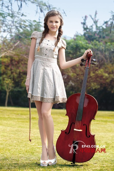 零典衣典品牌女装 耀眼的东方明珠