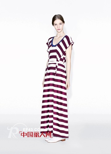 O’2nd合作商品U NIQLO[优衣库]全球发售