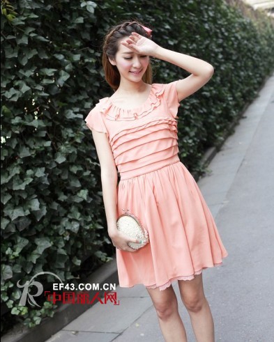 雅戈美黛女装 在夏季成为时尚目光的焦点