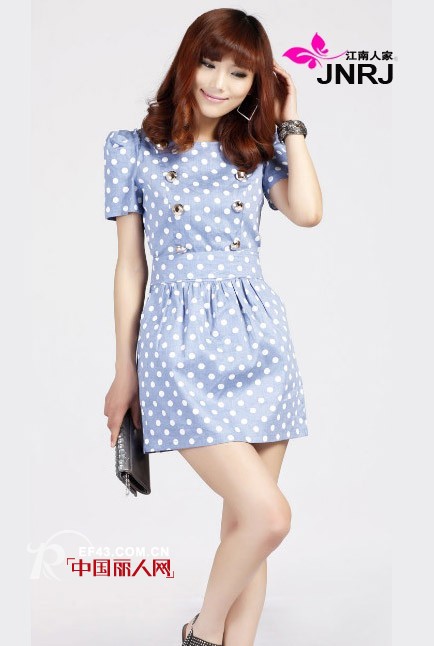江南人家女装穿出我的个性 秀出女人的风采