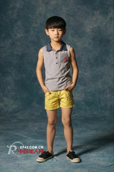 卡思恩泽时尚童装 灰色不再是一个低调的色彩