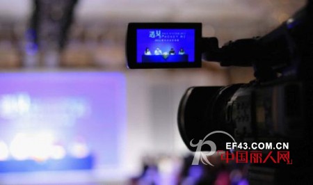 HONEY ME 2013秋冬时尚发布会 爱上优雅的承诺