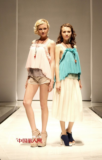 挑一件the Camaby的美衣  穿出优雅chic