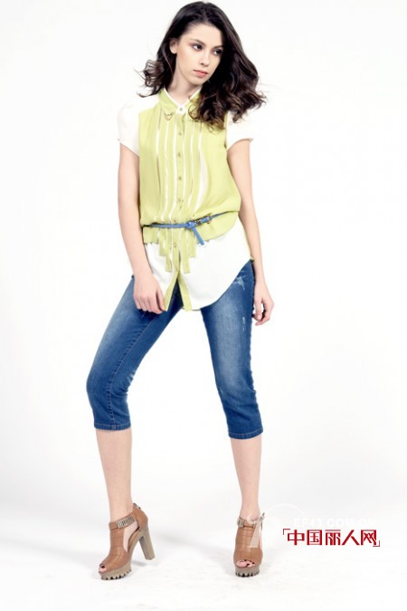 菲阁女装 让女人像曼妙的花儿一样芬芳