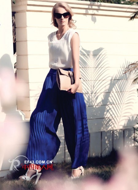 ECA品牌女装 女人只为自己代言