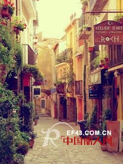 儿童节快乐,1+2=3童装祝你永远保留一颗纯真无邪的童心