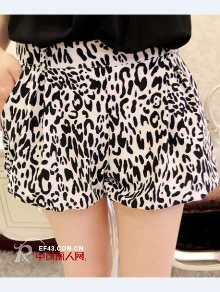 夏季必备单品  宽松洋气小热裤