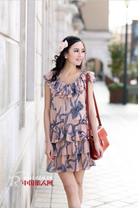 新品上市 惊喜不断 用“爆款”为迪薇娜代言