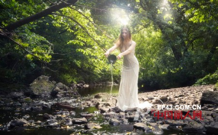 Gwendolynne婚纱系列 演绎唯美浪漫剧情