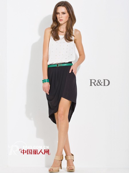 索典时尚女装 夏季出街吸睛新形象