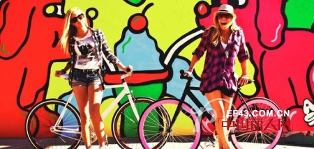 潮文化速递:Bike Girl