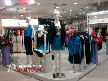 翩翩女孩-隽PPGIRL-JUN