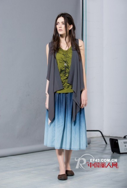 Rhema芮玛女装 2013冬装新品发布会即将开幕