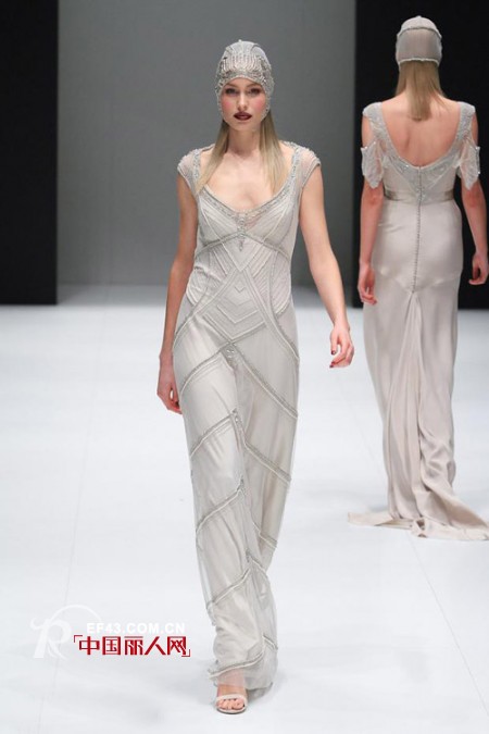 Gwendolynne2013礼服系列 为您呈现完美曲线