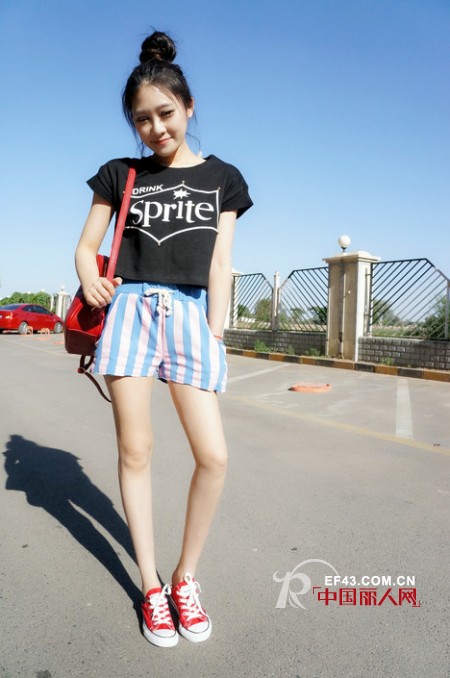 条纹穿上身 显瘦逆龄一样不能少