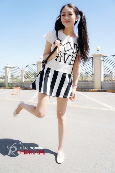 条纹穿上身 显瘦逆龄一样不能少