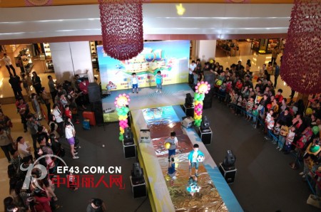 欢乐六一精彩乐翻天 NEEZA乐鲨童装淮安中央国际新亚广场走秀表演圆满成功