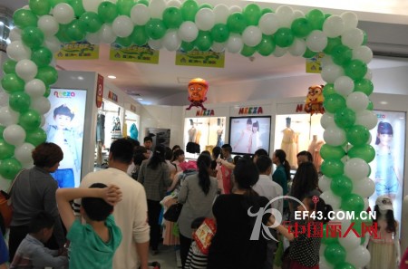 欢乐六一精彩乐翻天 NEEZA乐鲨童装淮安中央国际新亚广场走秀表演圆满成功