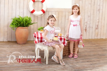 WISEMI硕士猫时尚童装 夏季最爱浅色系