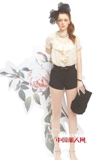 穿上“淑女屋”  做一个美貌与智慧并重的OL