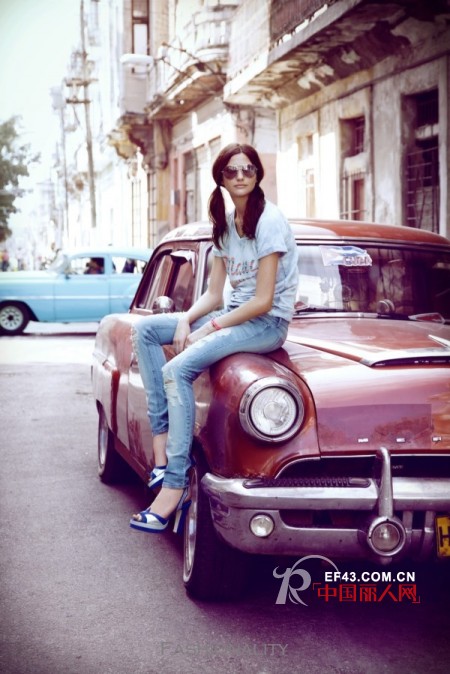 我在看,你在听,沿途的风景好美