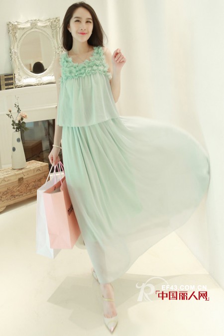 清凉一夏 水色系最轻盈