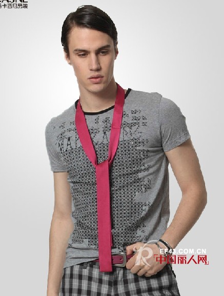 玛卡西尼男装 让夏季色彩飞起来