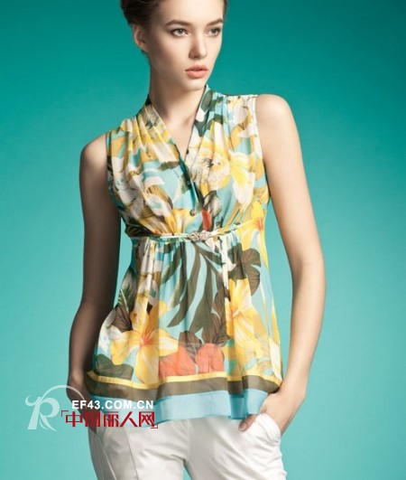 愉悦的穿衣体验 SUSSI古色品牌女装为您呈现