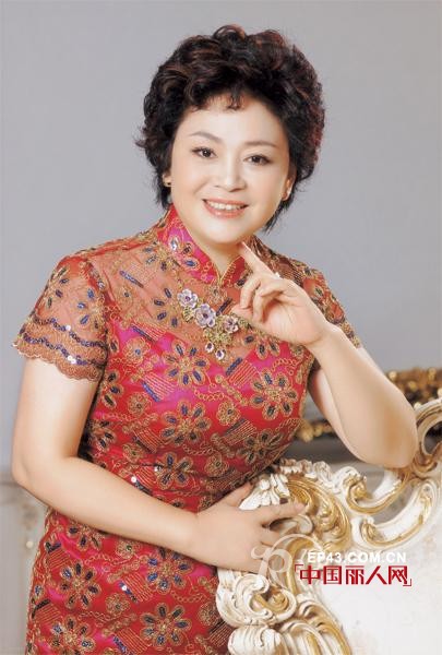 深圳市服装行业协会会长沈永芳专访