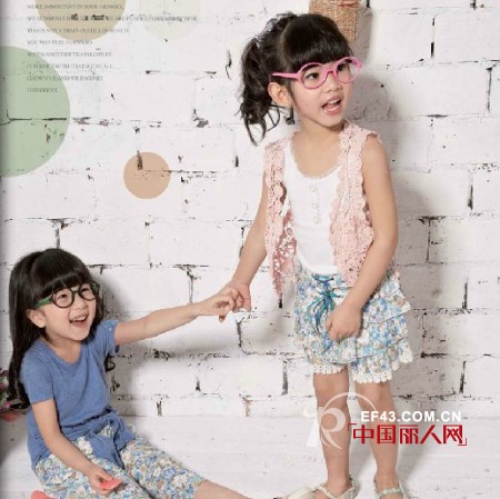 欣琪儿时尚童装 今夏有小碎花快乐伴成长