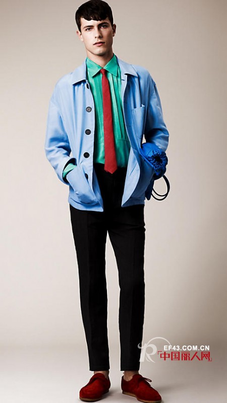 预购Burberry男装2014春夏新款可获个性化姓名饰牌