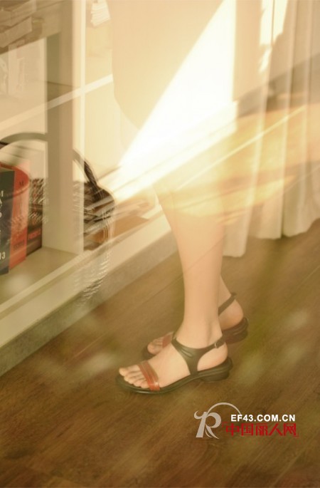 手递手传递感情与技术 素人手工制作释放真挚情感