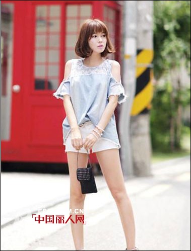 夏季显瘦穿衣妙招 露肩系列迷人又性感