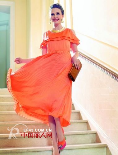 伊莎贝尔·阿珈尼2013 夏季新品百变造型