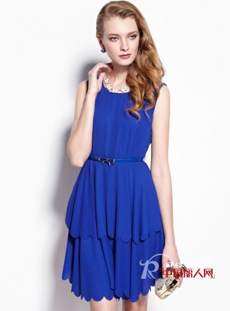 H-X韩轩女装夏季新品 将优雅进行到底