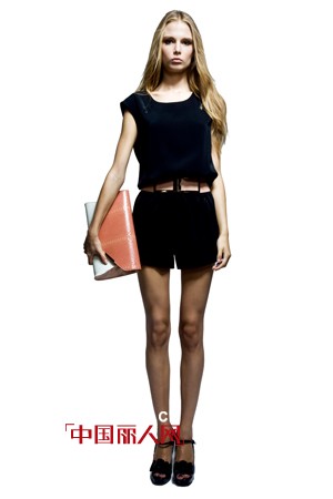 2013冬装新品发布会 爱城市esons为您献上丰盛的视觉大餐