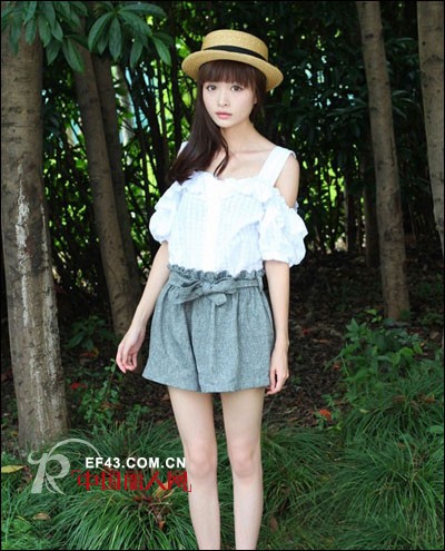 学院小清新美搭 夏天做个时尚甜美乖乖女