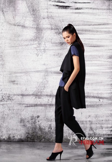 “黑与白”经典不灭 再创新潮流