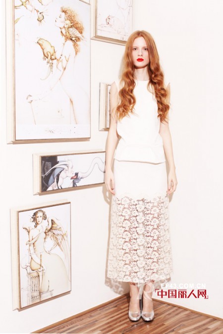 A/E品牌女装2013夏季款 微透视打造若隐若现look