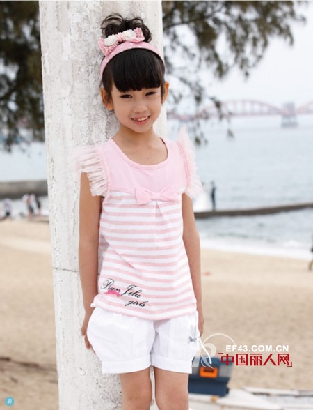 班吉鹿品牌童装 甜美可爱小精灵粉红系