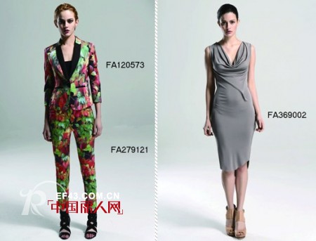 手持KAREN SHEN  给未来描绘多彩的趣味