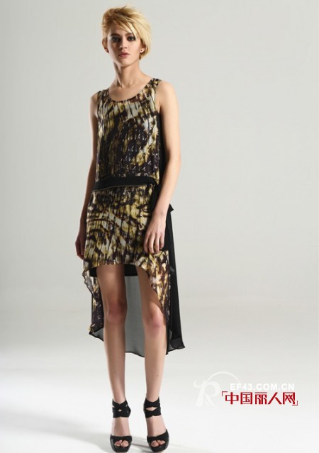 KAREN SHEN女装 享受来自澳洲的时尚阳光