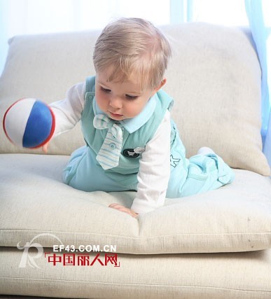 哇喔哇喔婴童装2014春夏新品发布会在即 签约即送大礼包