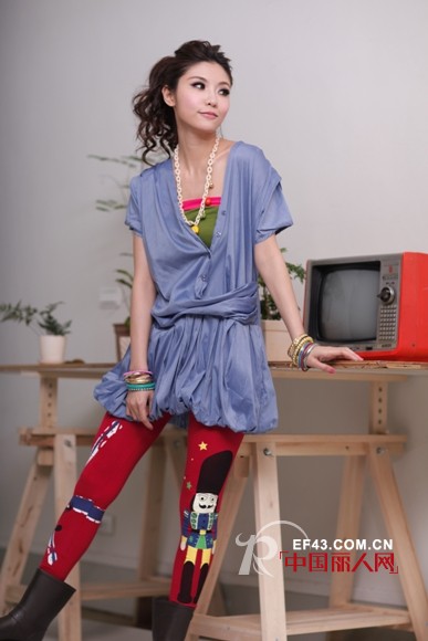 用“爱”发声  ai女装参展2013深圳服交会